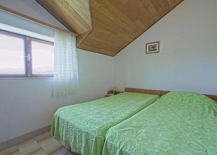 Lucija بوستيرا