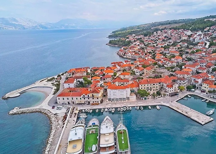 Lucija *