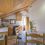 Apartman Lucija *