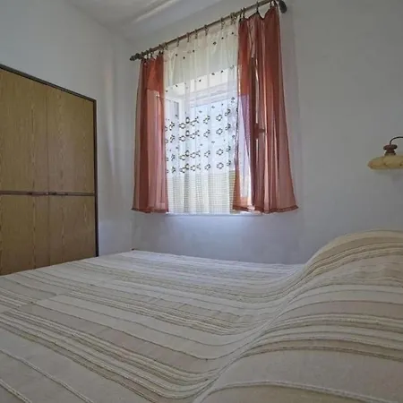 Lucija Apartman *